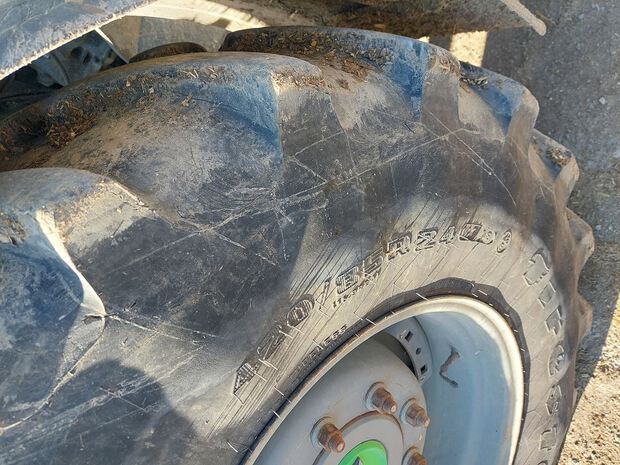 00052037.20230503_092815