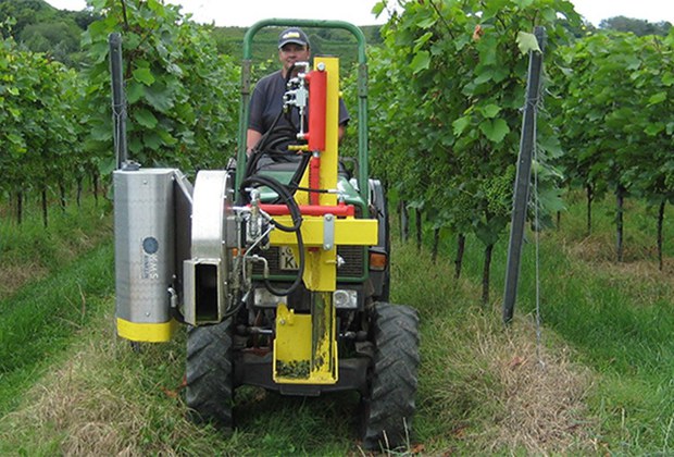 materiel-agricole-effeuilleuse-rogneuse-terreco-servimac