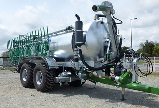 materiel-agricole-epandeur-lisier-mauguin-servimac